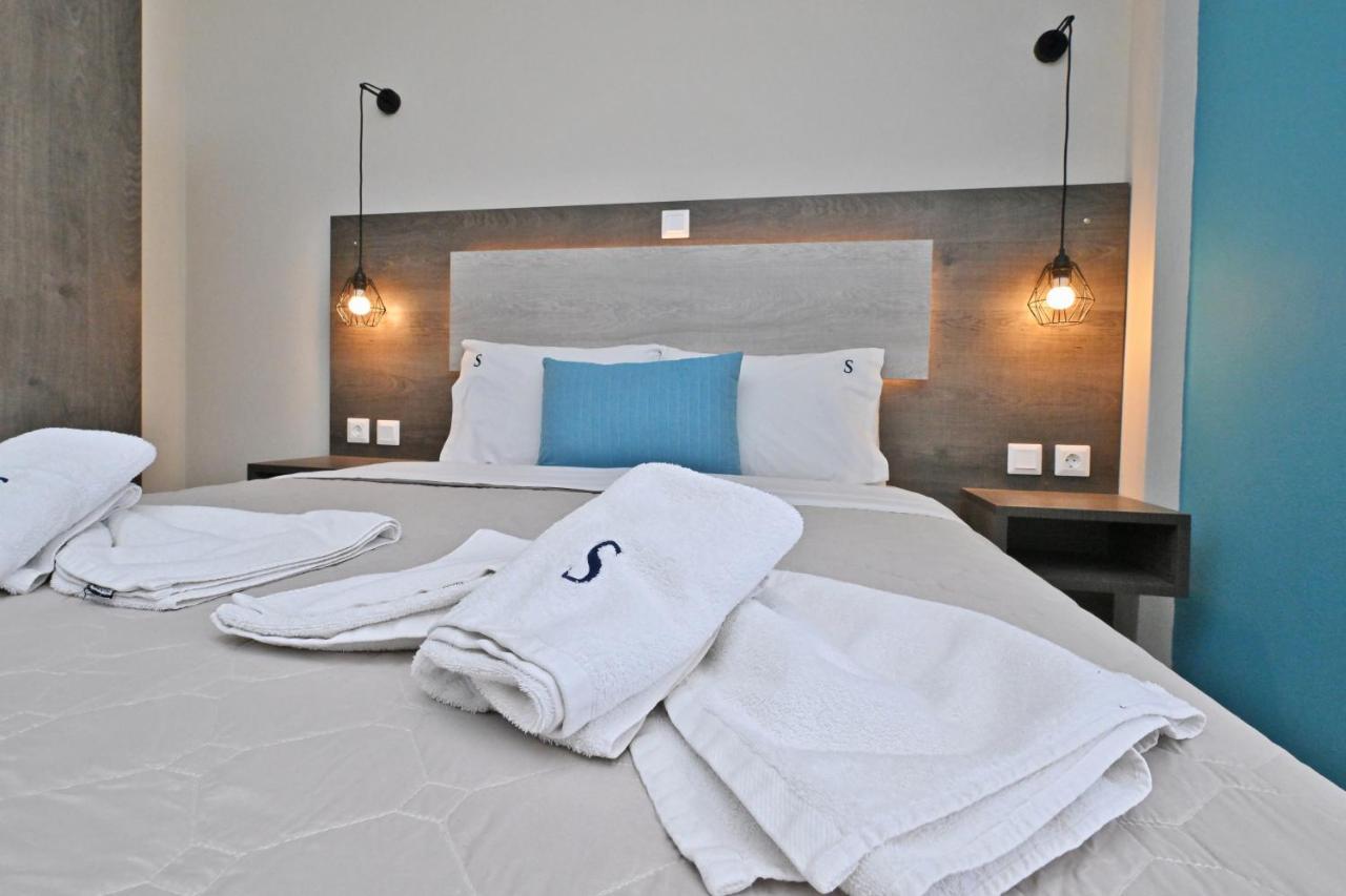 Sinodinos Deluxe Apartments أفيتوس المظهر الخارجي الصورة