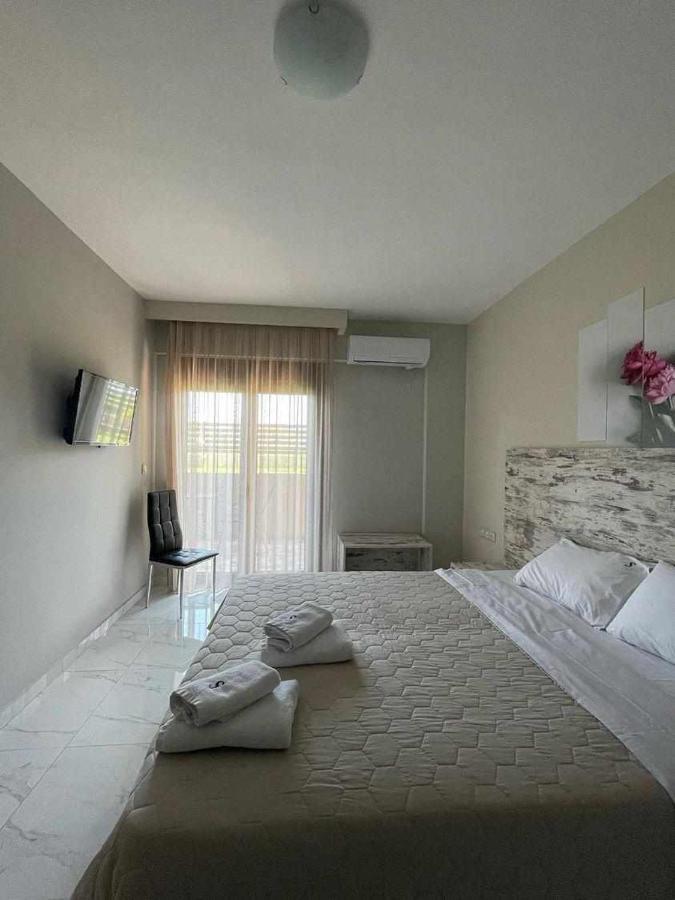 Sinodinos Deluxe Apartments أفيتوس المظهر الخارجي الصورة